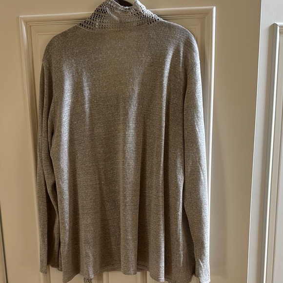 Eileen Fisher Women's 2 Piece Italian Linen and Silk Sweater Set. Size XL - Picture 4 of 8